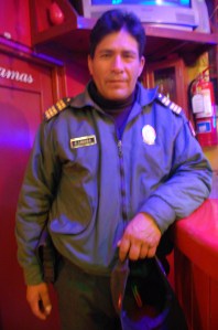 Peruvian police get-up