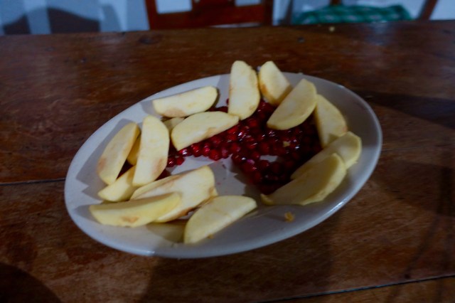 harry always gave me this for dessert… so nice:)