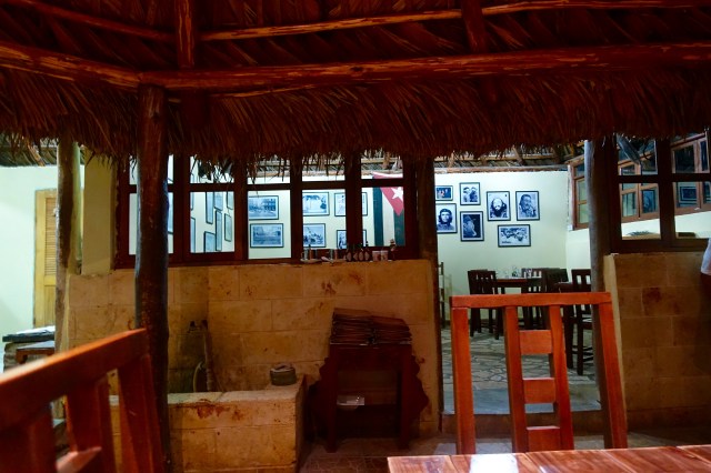 El Canonazo Paladar, complete with Che+Fidel wall